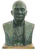 小幡英之助胸像